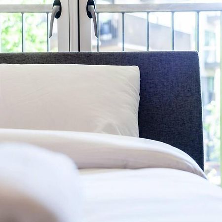 Stunning New 3 Bdr Duplex Wbalcony, East London Apartment Екстериор снимка